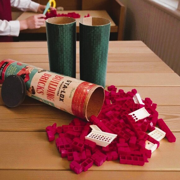 Vintage 1950's-1960's Set No.300-Sta-Lox Miniature Building Blocks-274/288 - Picture 1 of 16